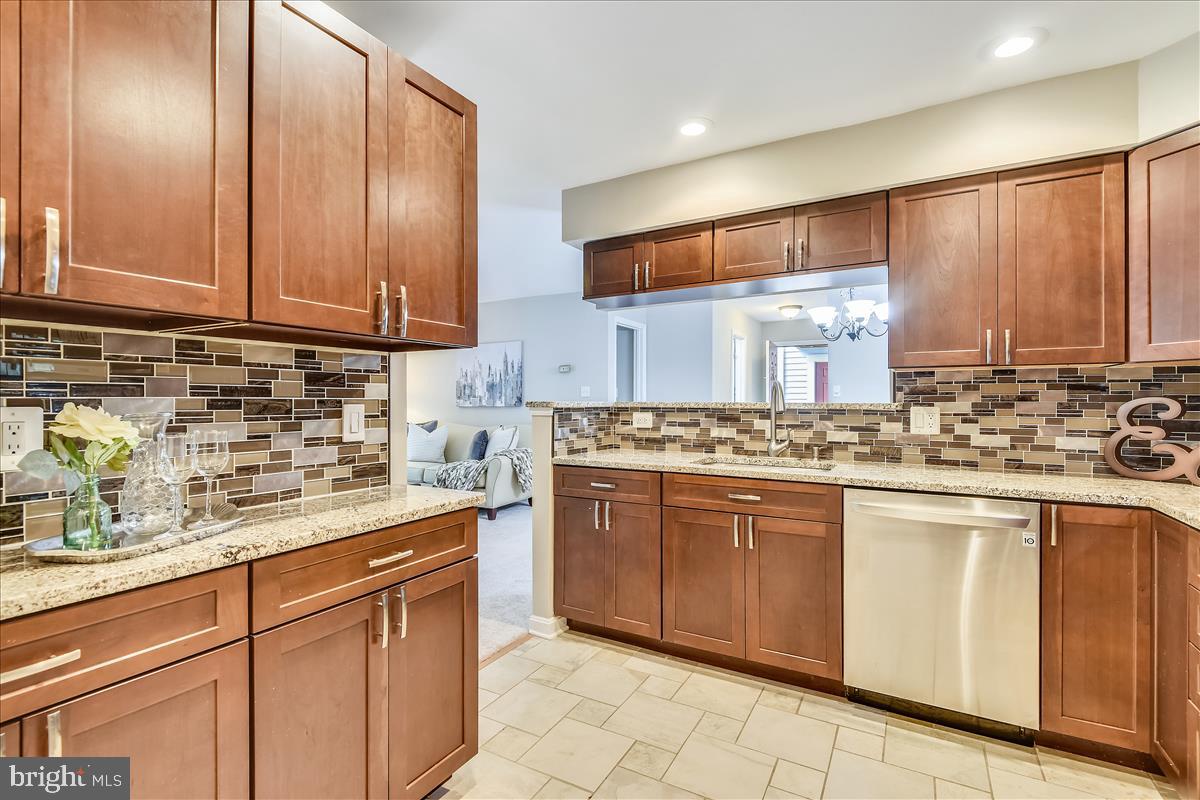 2220 Springwood Drive, Unit 102B Reston, VA 20191 - Photo 7 of 24 Kitchen