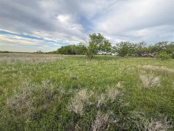 $399,000 | 508 West Hugo Street, Petrolia, TX 76377