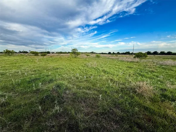 $399,000 | 508 West Hugo Street, Petrolia, TX 76377
