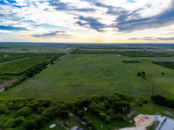 $399,000 | 508 West Hugo Street, Petrolia, TX 76377