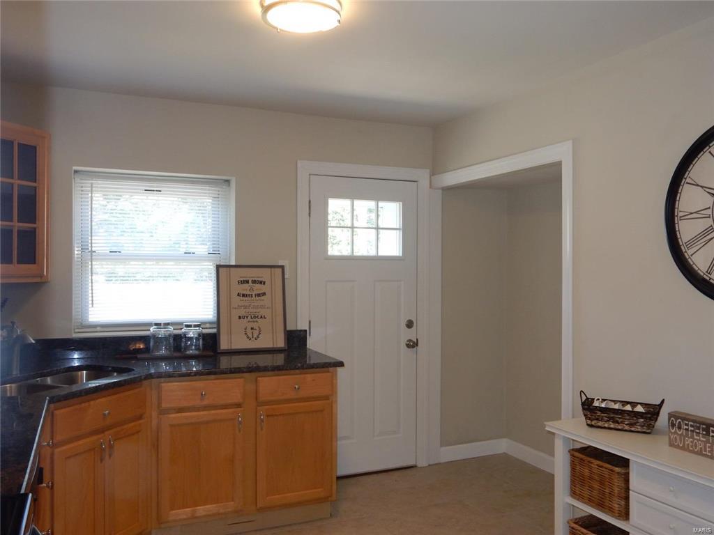 715 Reed Avenue St. Louis, MO 63125 - Photo 11 of 19 Gallery Image 11
