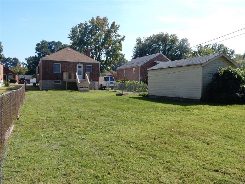 715 Reed Avenue St. Louis, MO 63125 - Photo 3 of 19 Gallery Image 3