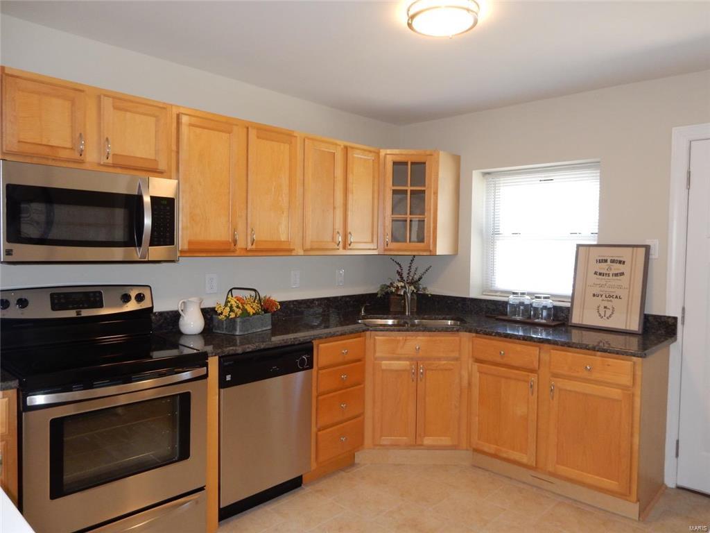 715 Reed Avenue St. Louis, MO 63125 - Photo 10 of 19 Gallery Image 10