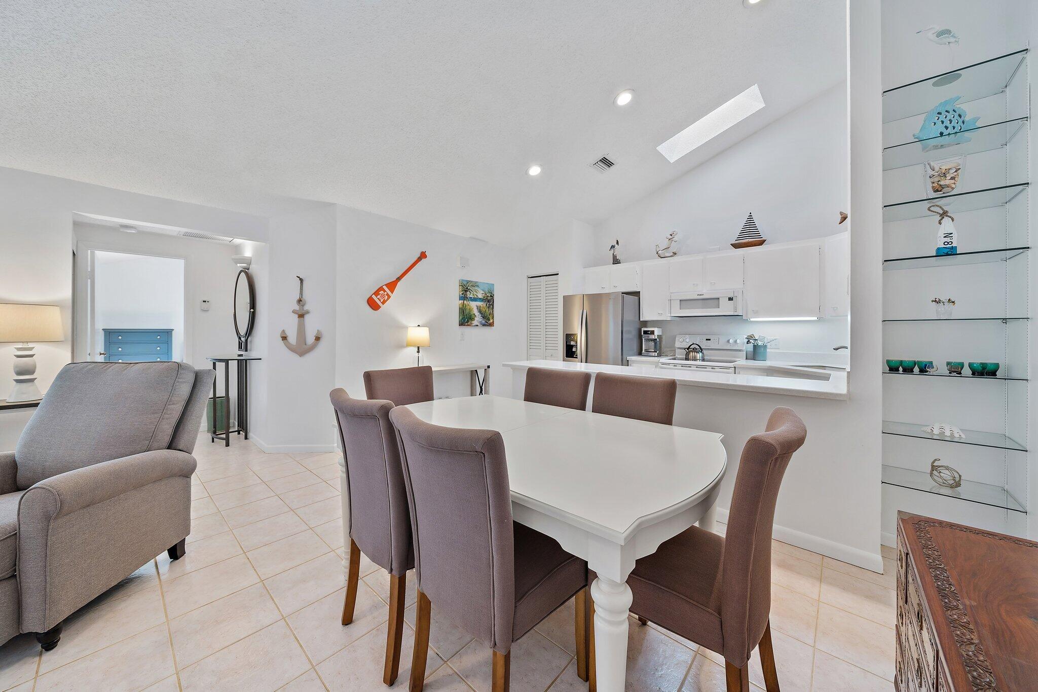 1801 South Us Highway, Unit 14B Jupiter, FL 33477 - Photo 14 of 33 013-1801US1N14A-Jupiter-FL-SMALL