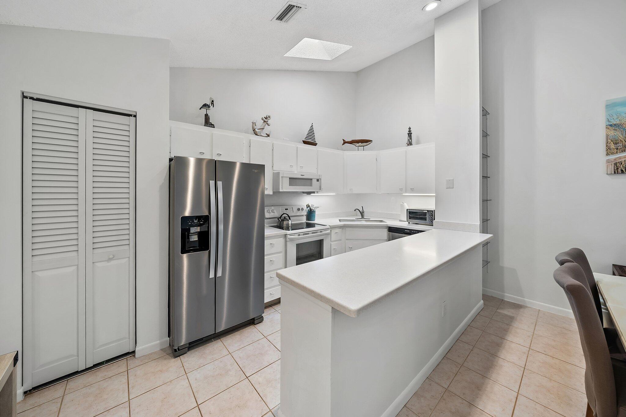 1801 South Us Highway, Unit 14B Jupiter, FL 33477 - Photo 16 of 33 015-1801US1N14A-Jupiter-FL-SMALL