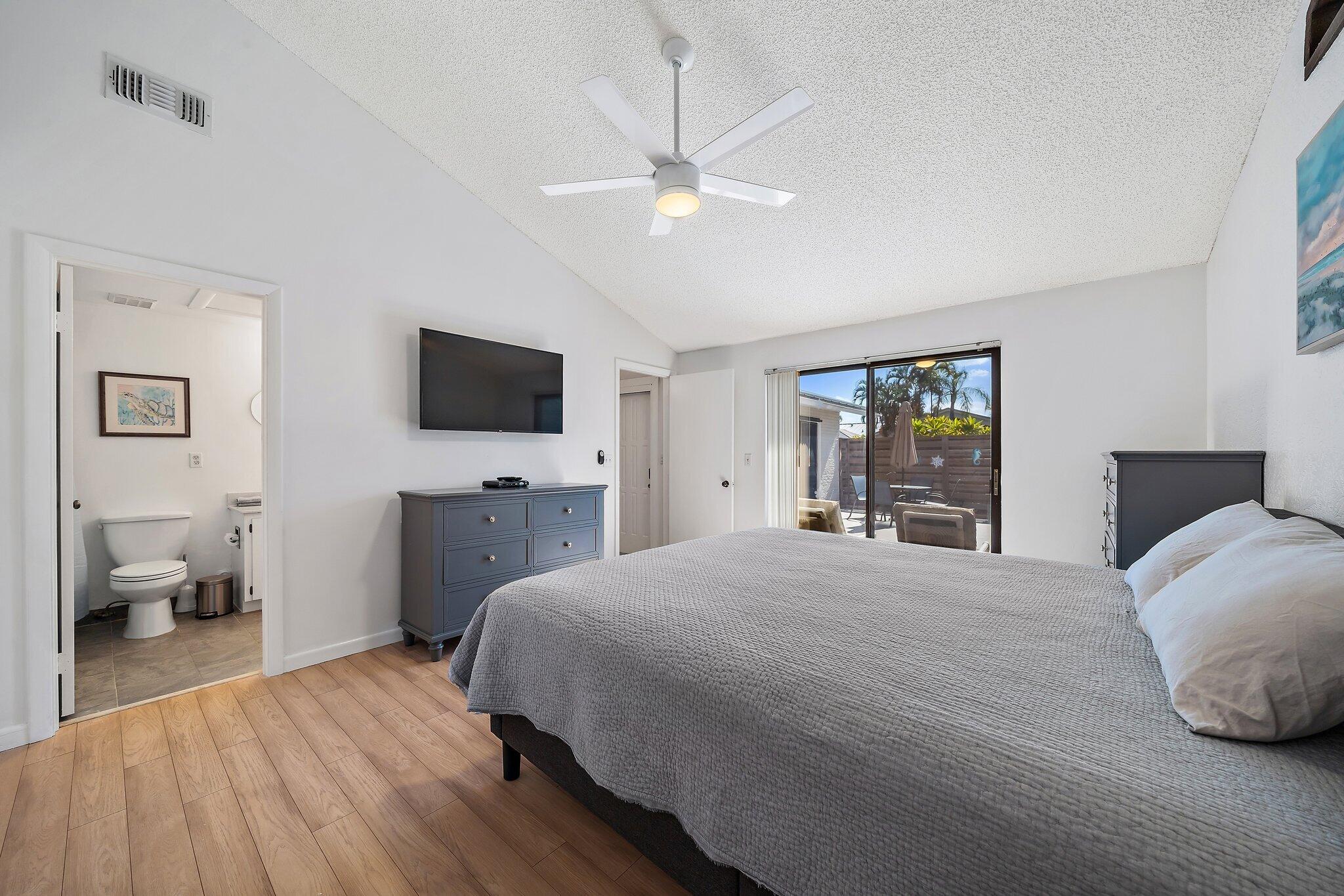 1801 South Us Highway, Unit 14B Jupiter, FL 33477 - Photo 23 of 33 022-1801US1N14A-Jupiter-FL-SMALL