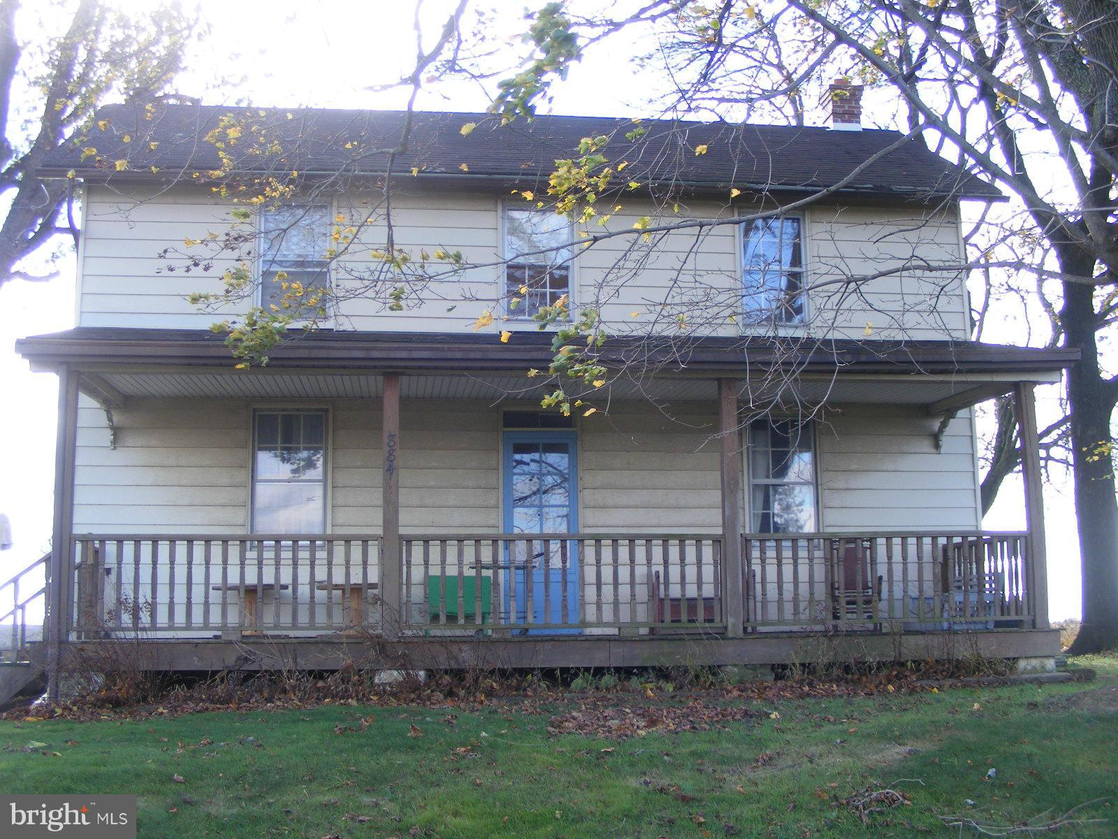 Exterior (Front)