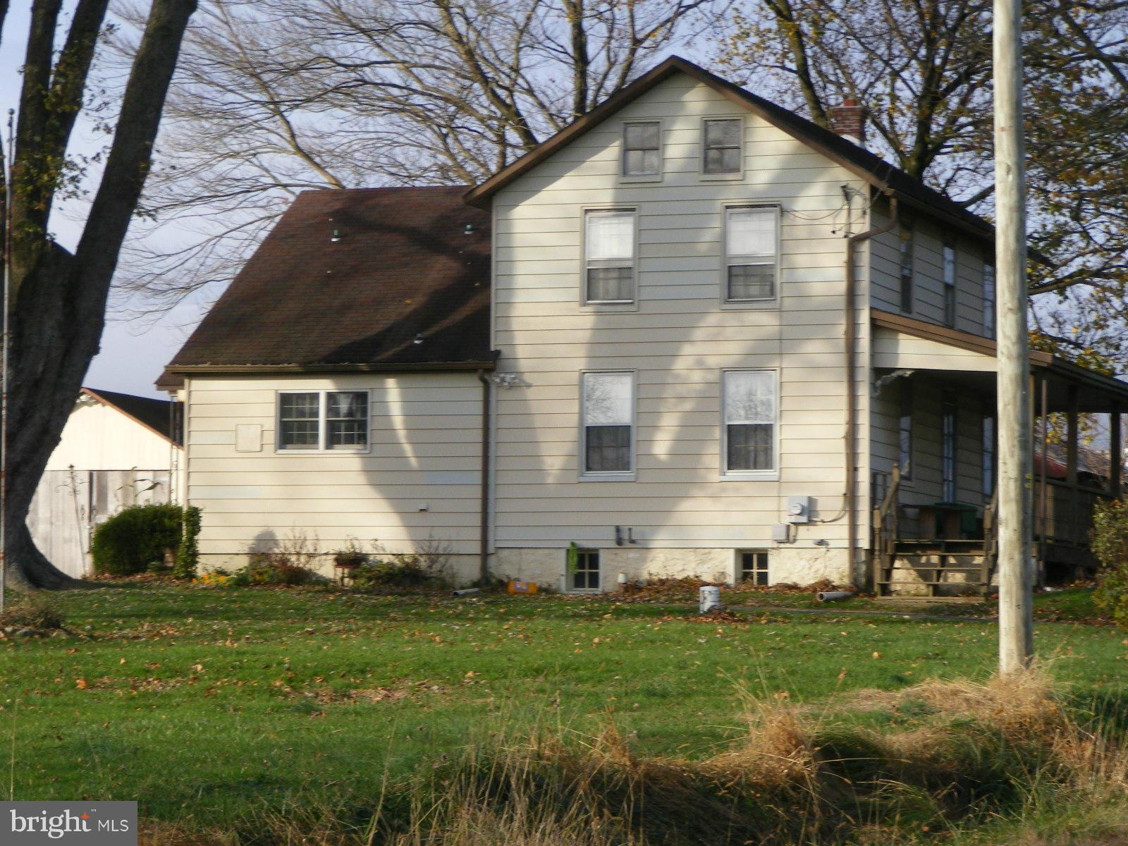 884 Barnes Corner Road Rising Sun, MD 21911 - Photo 5 of 28 Left Side
