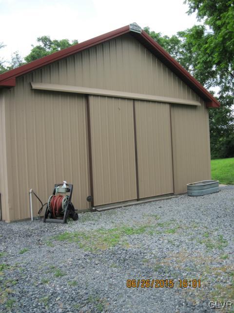 953 Clearfield Road Nazareth, PA 18064 - Photo 5 of 25