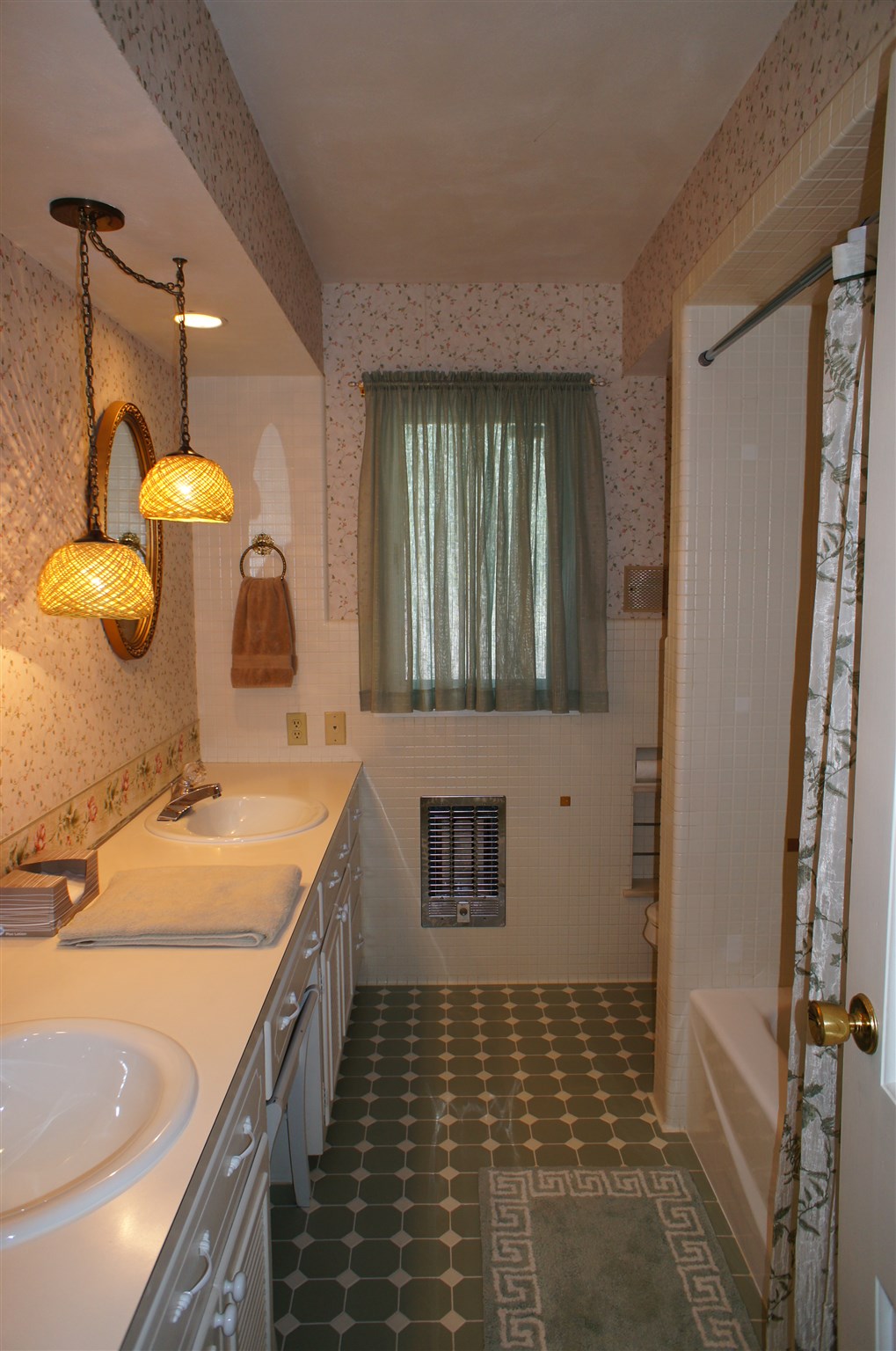 1684 East Hill Road Jasper, IN 47546 - Photo 16 of 33