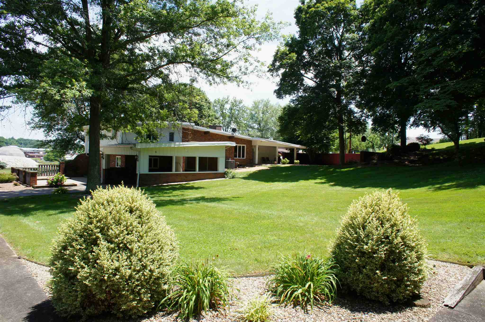 1684 East Hill Road Jasper, IN 47546 - Photo 31 of 33