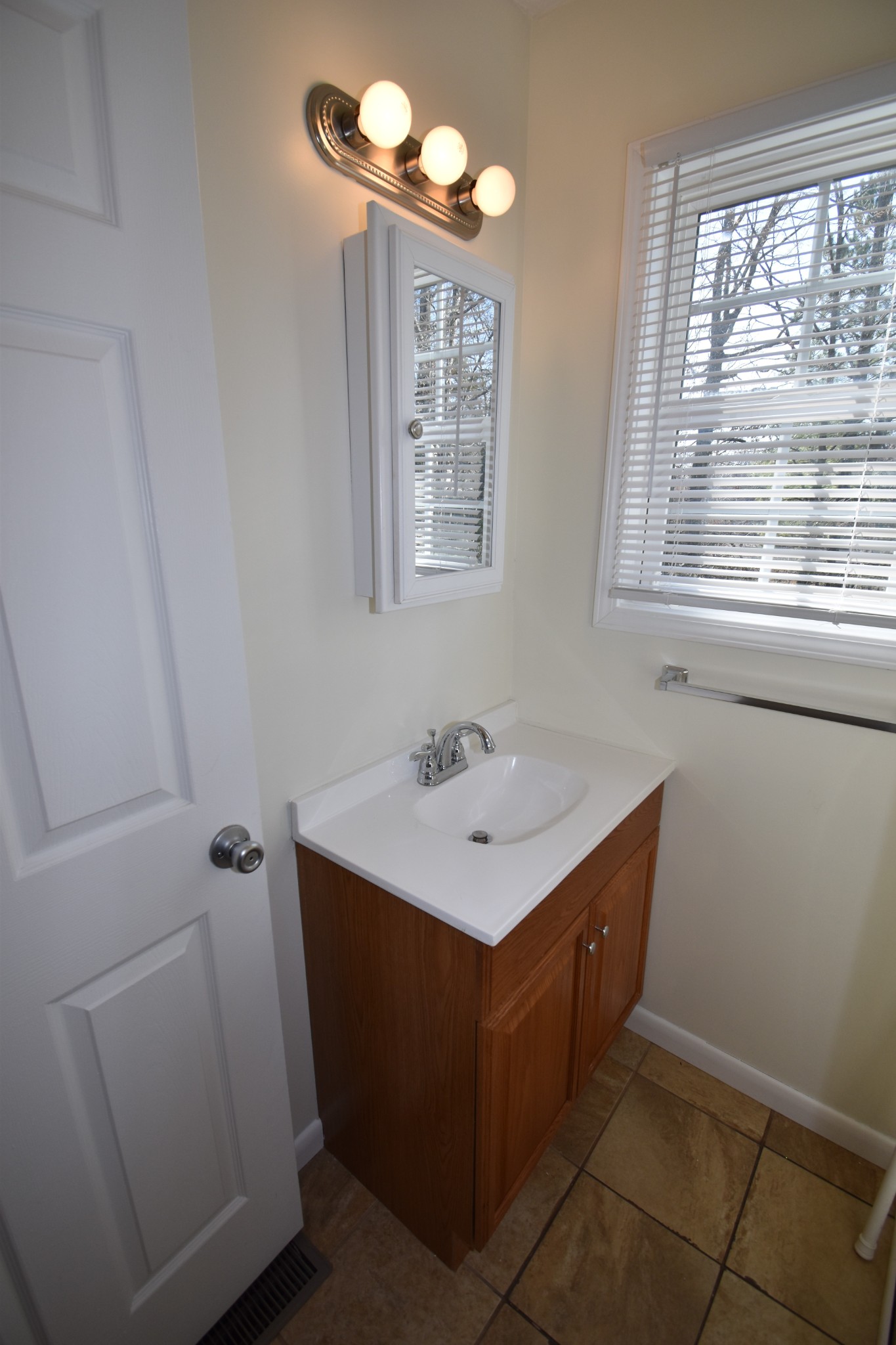 142 Rob Road, Unit B Clarksville, TN 37040 - Photo 14 of 15