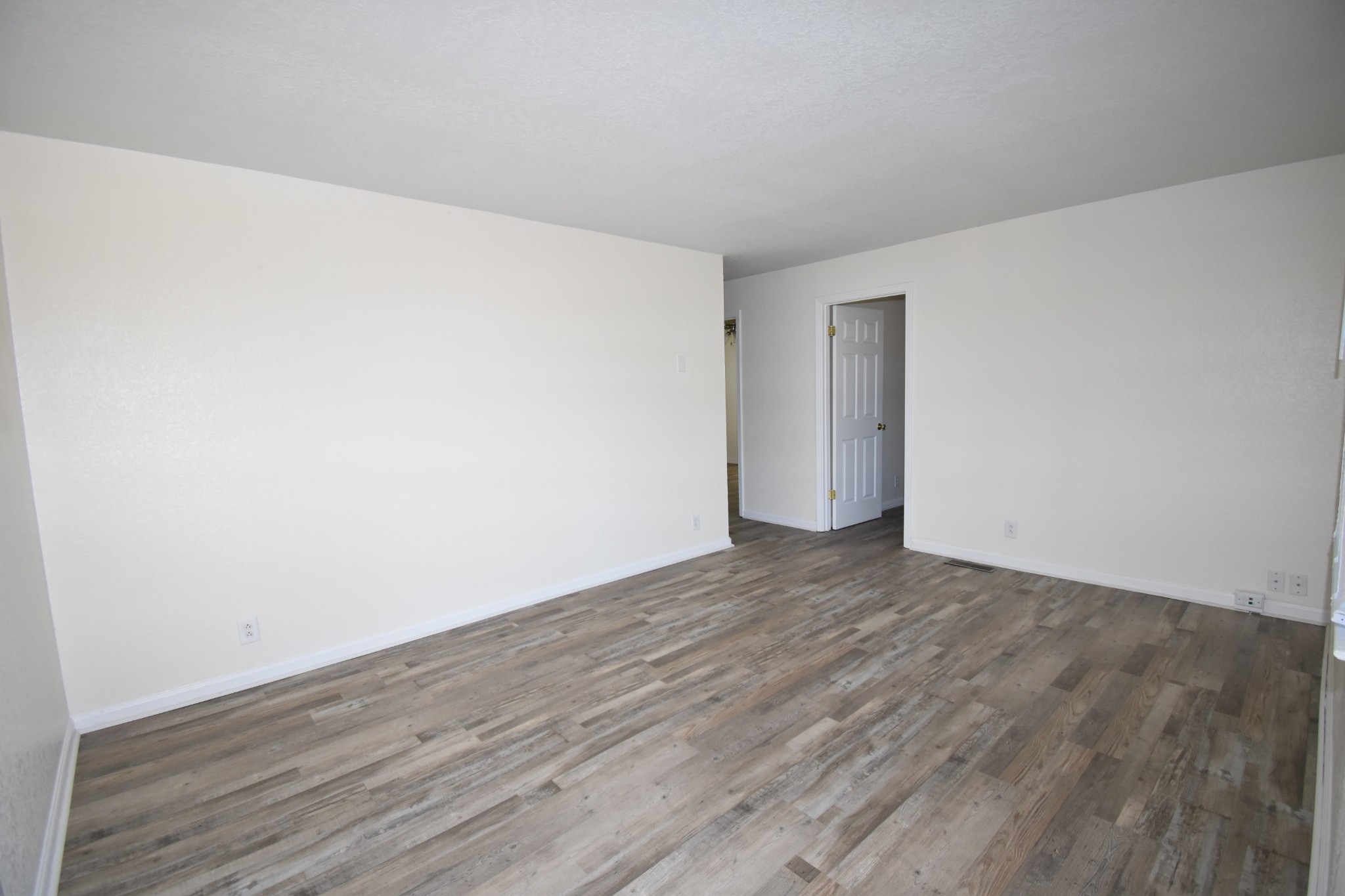 142 Rob Road, Unit B Clarksville, TN 37040 - Photo 2 of 15