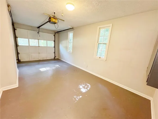 $1,950 | 2945 Sawgrass Trail Southwest, Lilburn, GA 30047