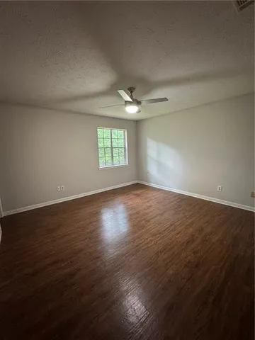 $1,950 | 2945 Sawgrass Trail Southwest, Lilburn, GA 30047