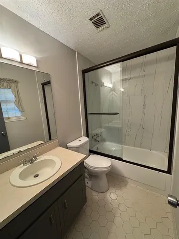 $1,950 | 2945 Sawgrass Trail Southwest, Lilburn, GA 30047