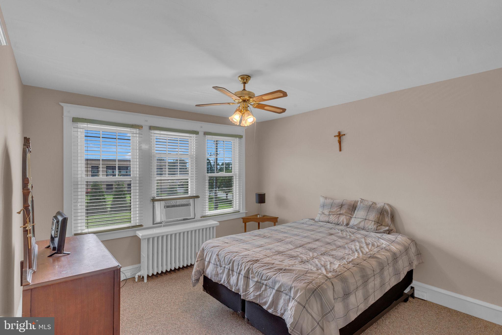 7950 Ridgeway Street Philadelphia, PA 19111 - Photo 12 of 31 Gallery Image 12