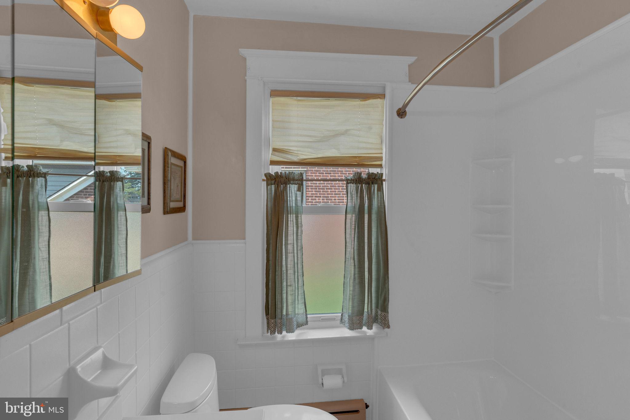 7950 Ridgeway Street Philadelphia, PA 19111 - Photo 17 of 31 Gallery Image 17