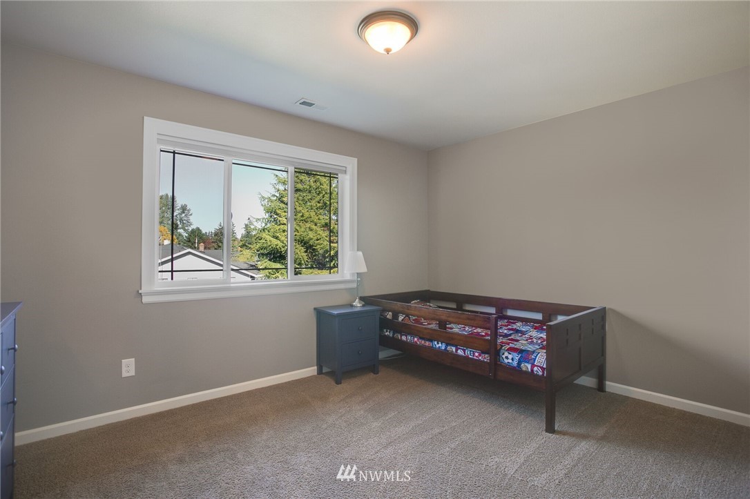 10219 Southeast 190th Street Renton, WA 98055 - Photo 15 of 25