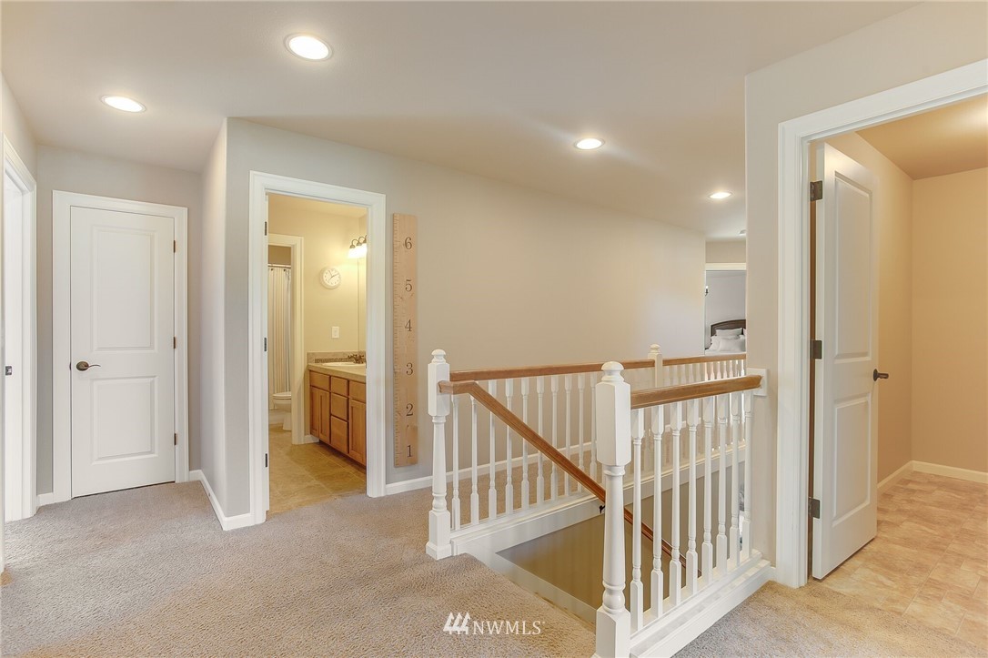 10219 Southeast 190th Street Renton, WA 98055 - Photo 18 of 25