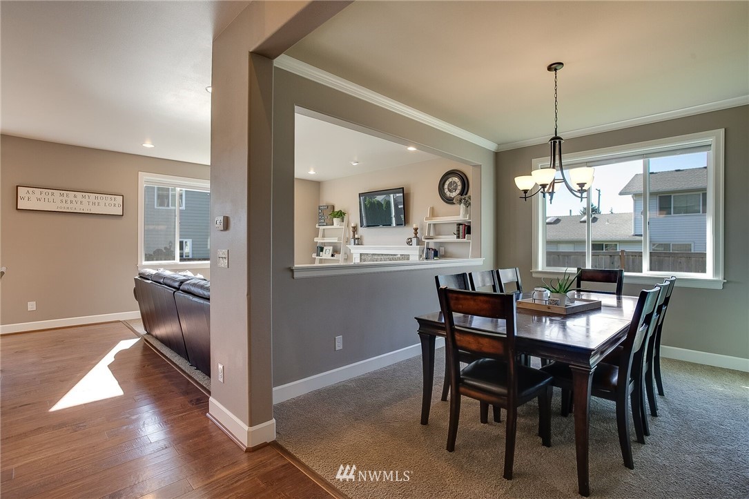 10219 Southeast 190th Street Renton, WA 98055 - Photo 4 of 25