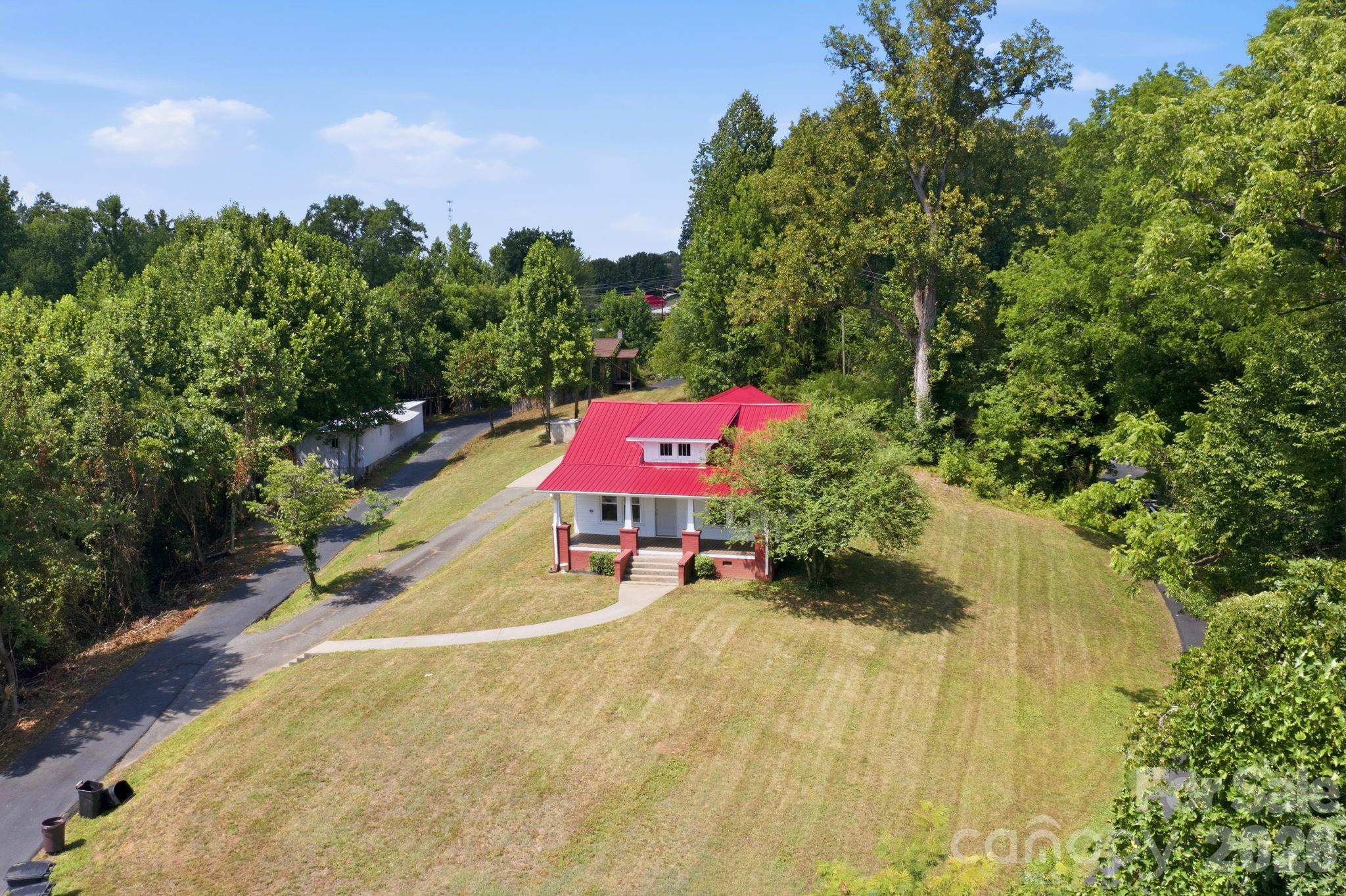 661 Lenoir Road Morganton, NC 28655 - Photo 18 of 48