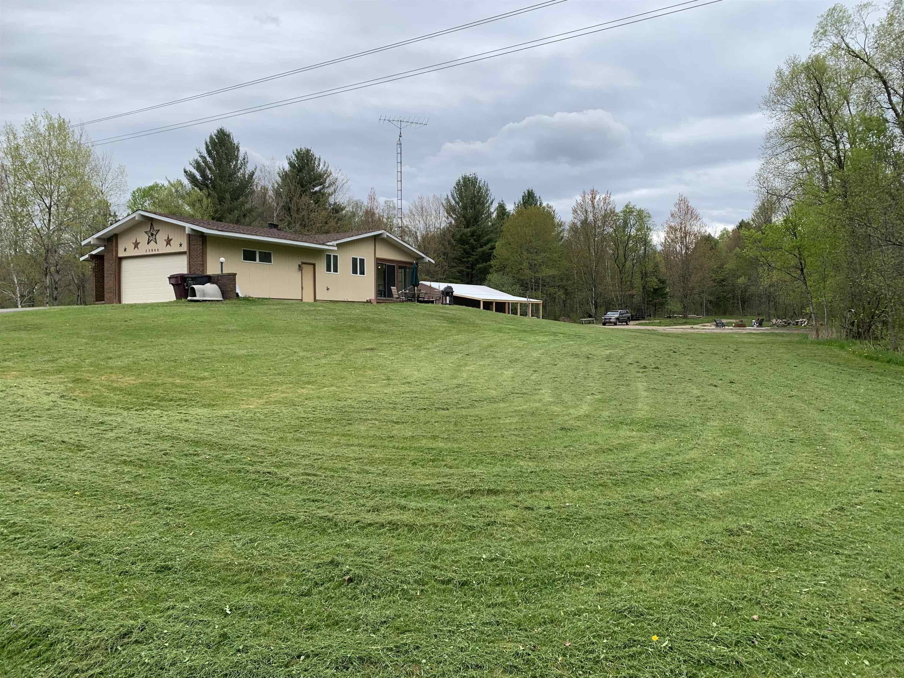 23808 21 Mile Road Tustin, MI 49688 - Photo 7 of 58 1922103-1f1702b1-4bde-41bb-aa24-c7f85c668b51.JPG