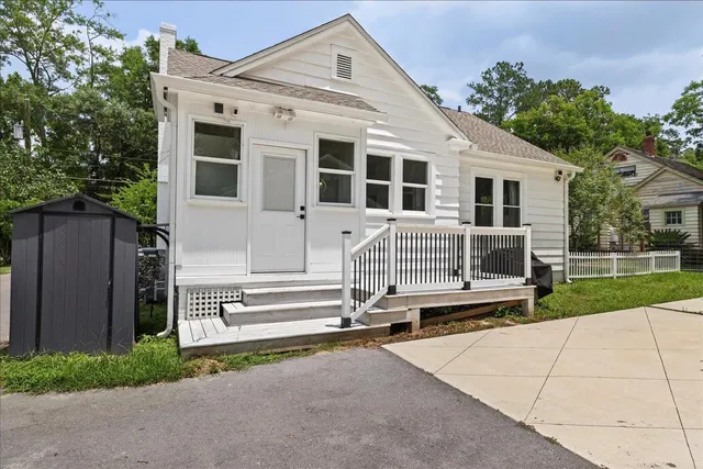 $1,900 | 717 East Tennessee Street, Tallahassee, FL 32308