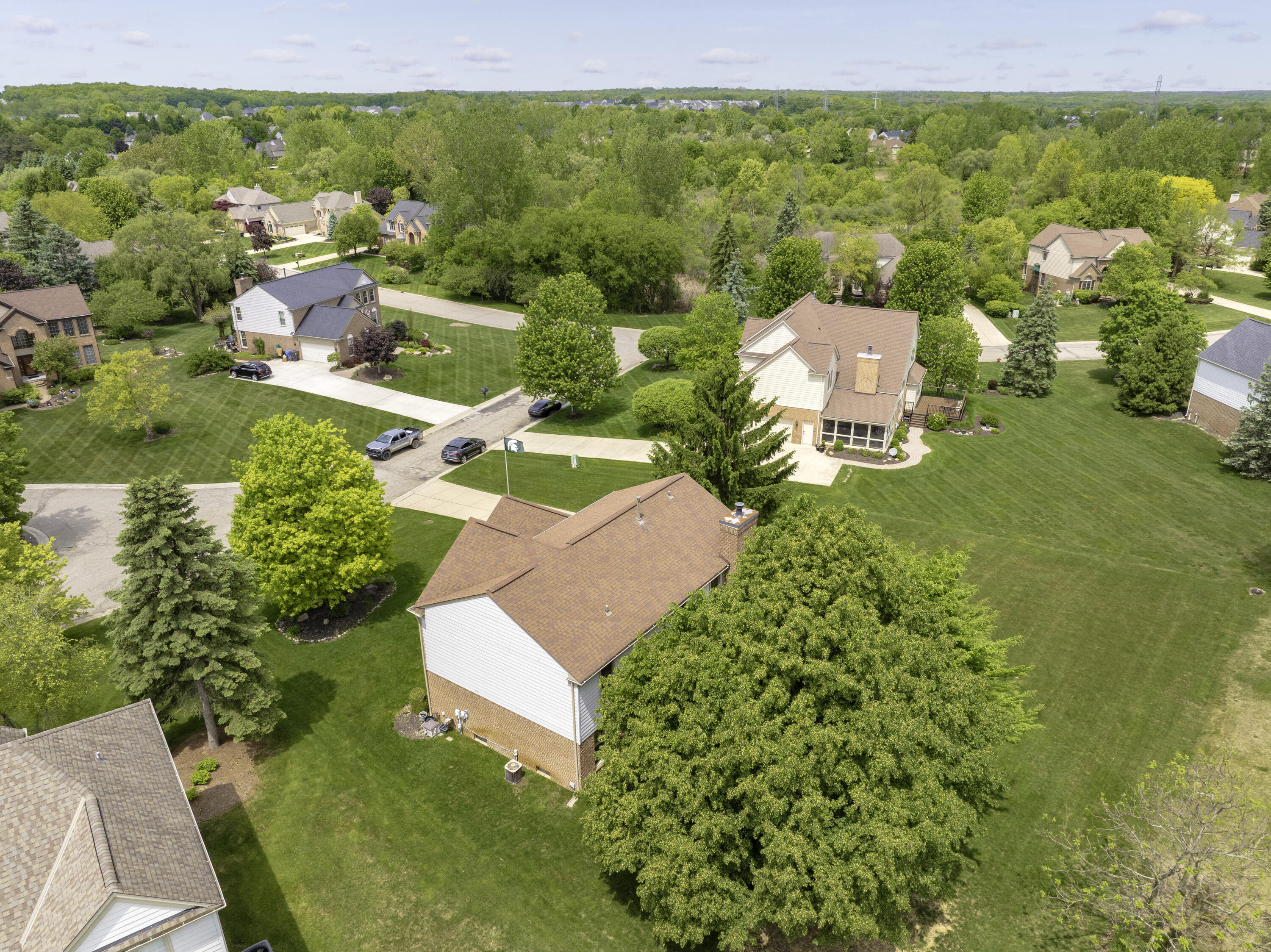 4923 Lexington Court Rochester, MI 48306 - Photo 32 of 42 4923 Lexington Ct 31