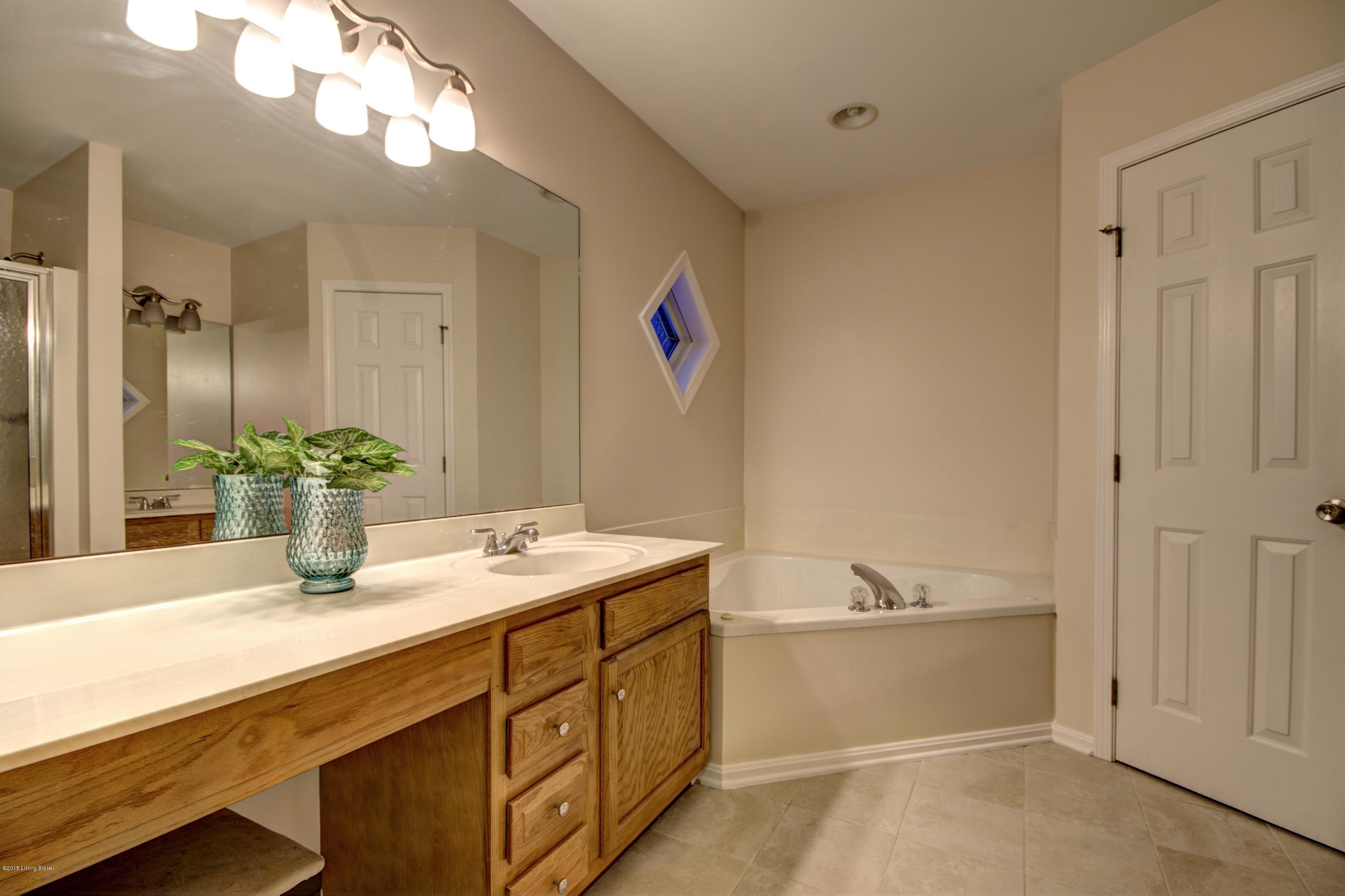 8205 Adams Run Road Louisville, KY 40228 - Photo 30 of 38 Adams Run #30