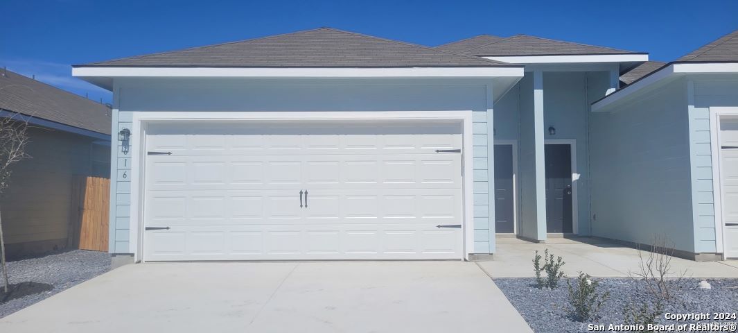 616 Grayson Lane Seguin, TX 78155 - Photo 1 of 17 front view of a house