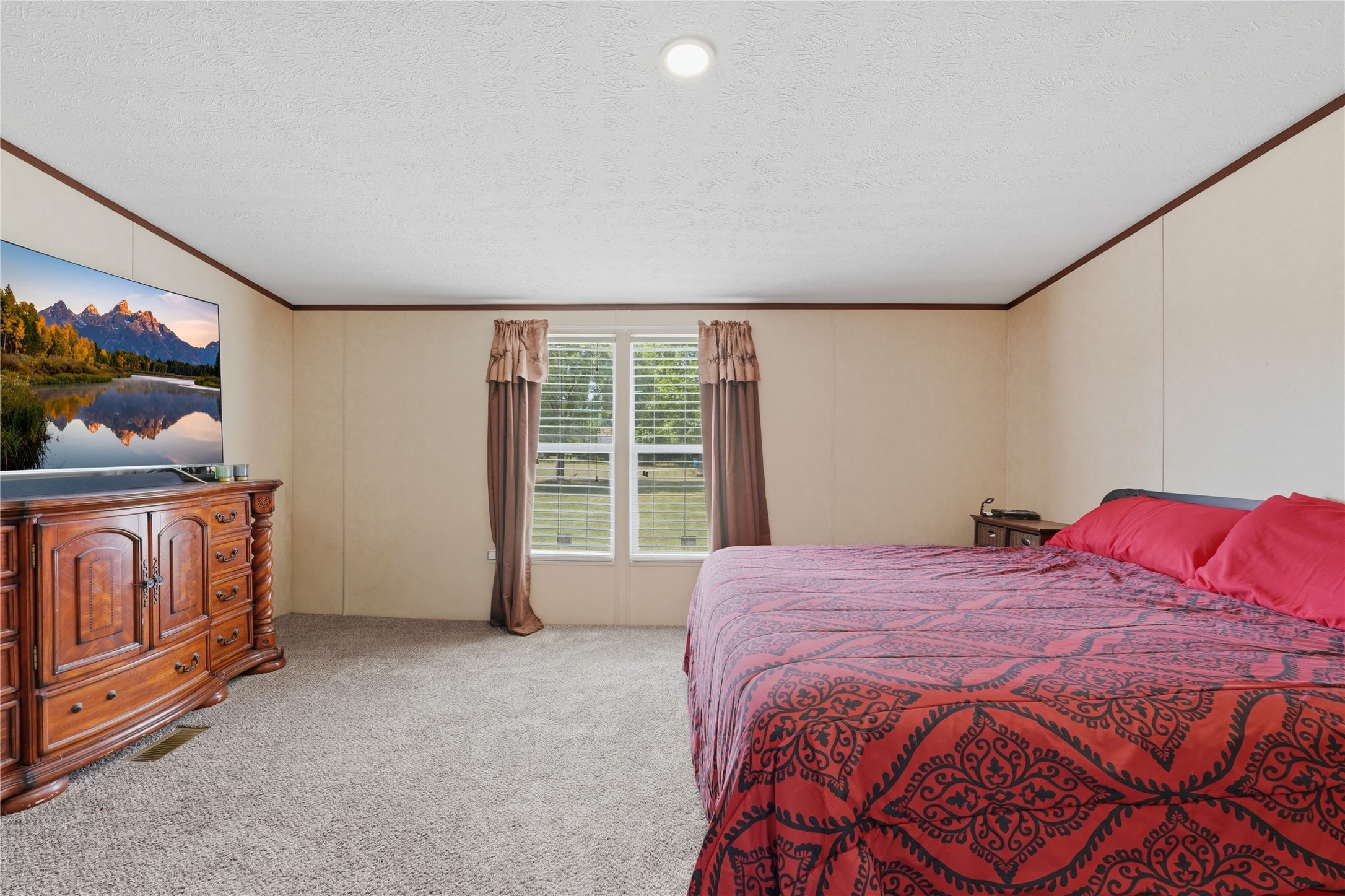 18492 Parker Road Cleveland, TX 77328 - Photo 16 of 36 Primary Bedroom is large and has enough room for King Size Furniture
