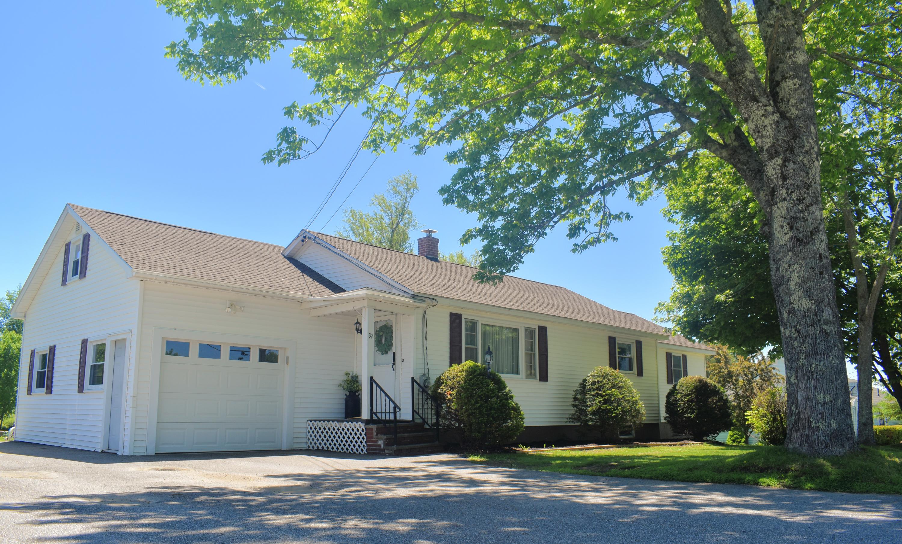 92 Exeter Road Corinth, ME 04427 - Photo 1 of 47 DSC_0013