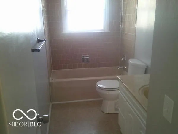 $159,900 | 410 North Vickery Lane, Marion, IN 46952