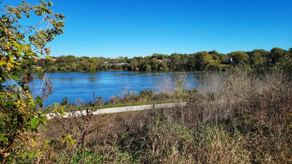 $950,000 | 800 East Papermill Run, Unit 101/2, Kimberly, WI 54136