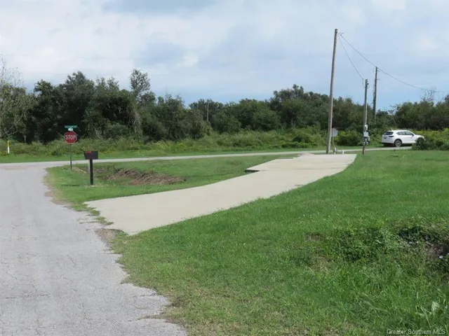 $80,000 | 101 Seaward Avenue, Cameron, LA 70631