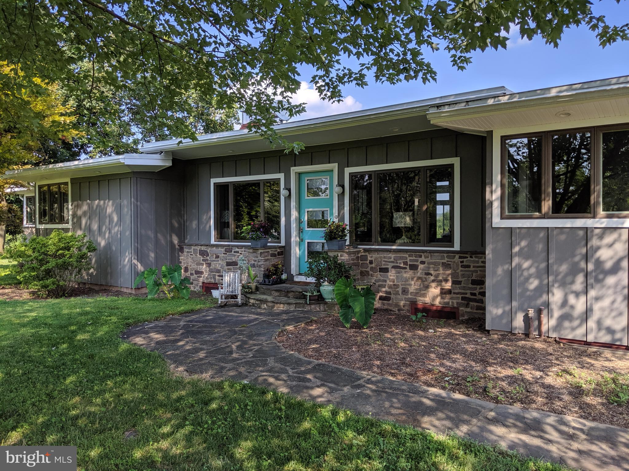 25 Chapel Road New Hope, PA 18938 - Photo 1 of 25
