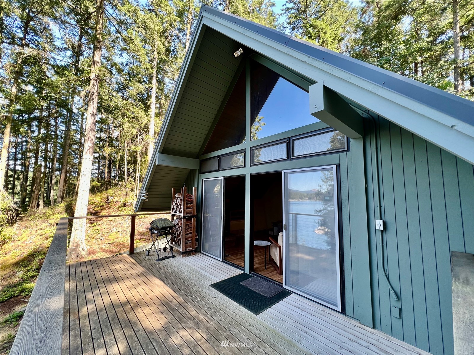 181 Dock Road Eastsound, WA 98245 - Photo 16 of 40 Gallery Image 16