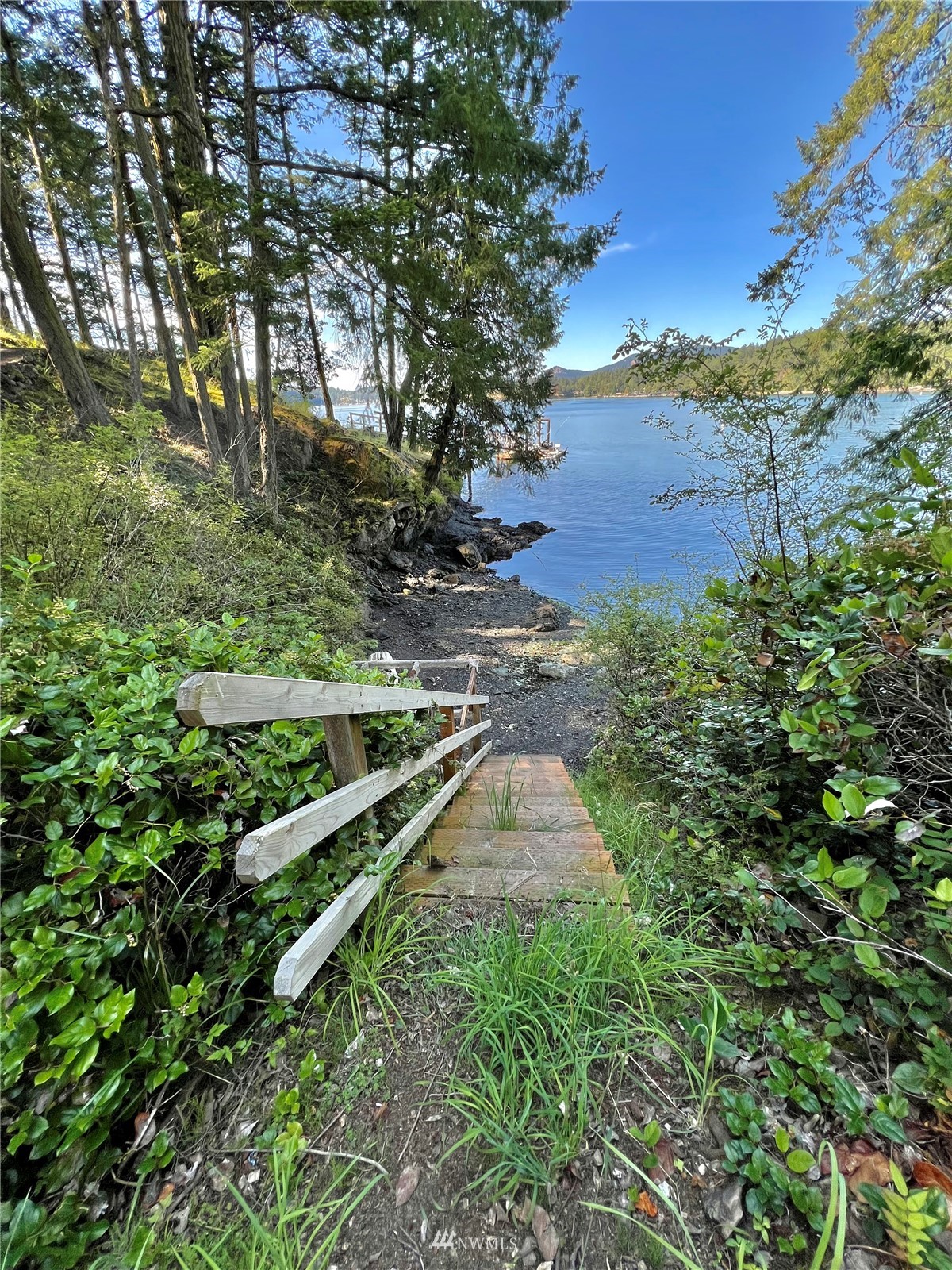181 Dock Road Eastsound, WA 98245 - Photo 30 of 40 Gallery Image 30