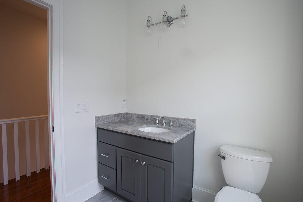 105 Fishburne Street, Unit B Charleston, SC 29403 - Photo 15 of 41 ACS_1968