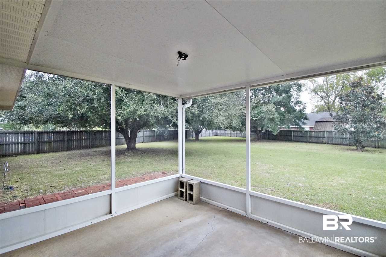 9632 Watkins Drive Fairhope, AL 36532 - Photo 9 of 13