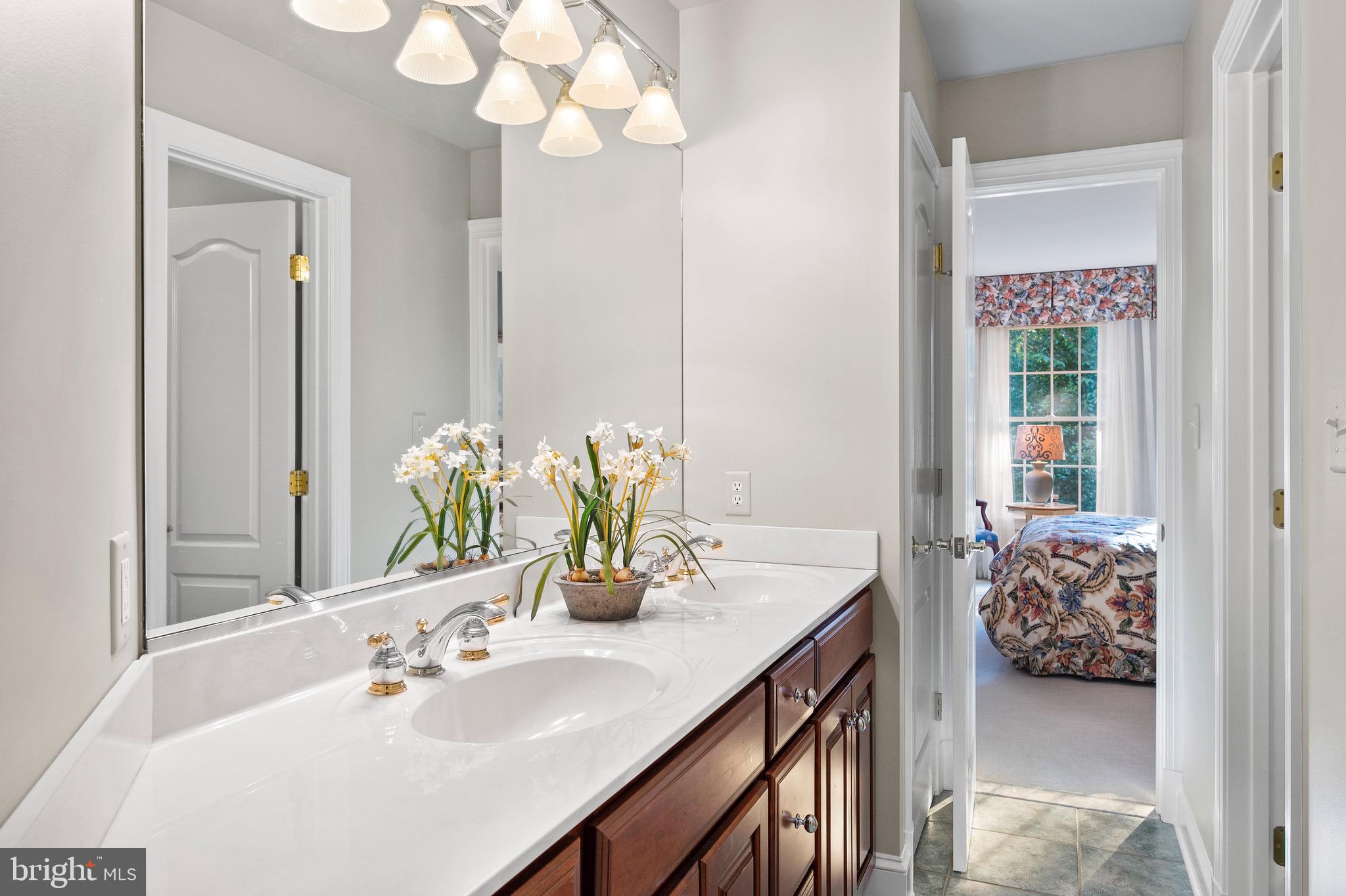 34 Colony Crossing Edgewater, MD 21037 - Photo 35 of 53 Guest Bedroom Jack & Jill Bathroom