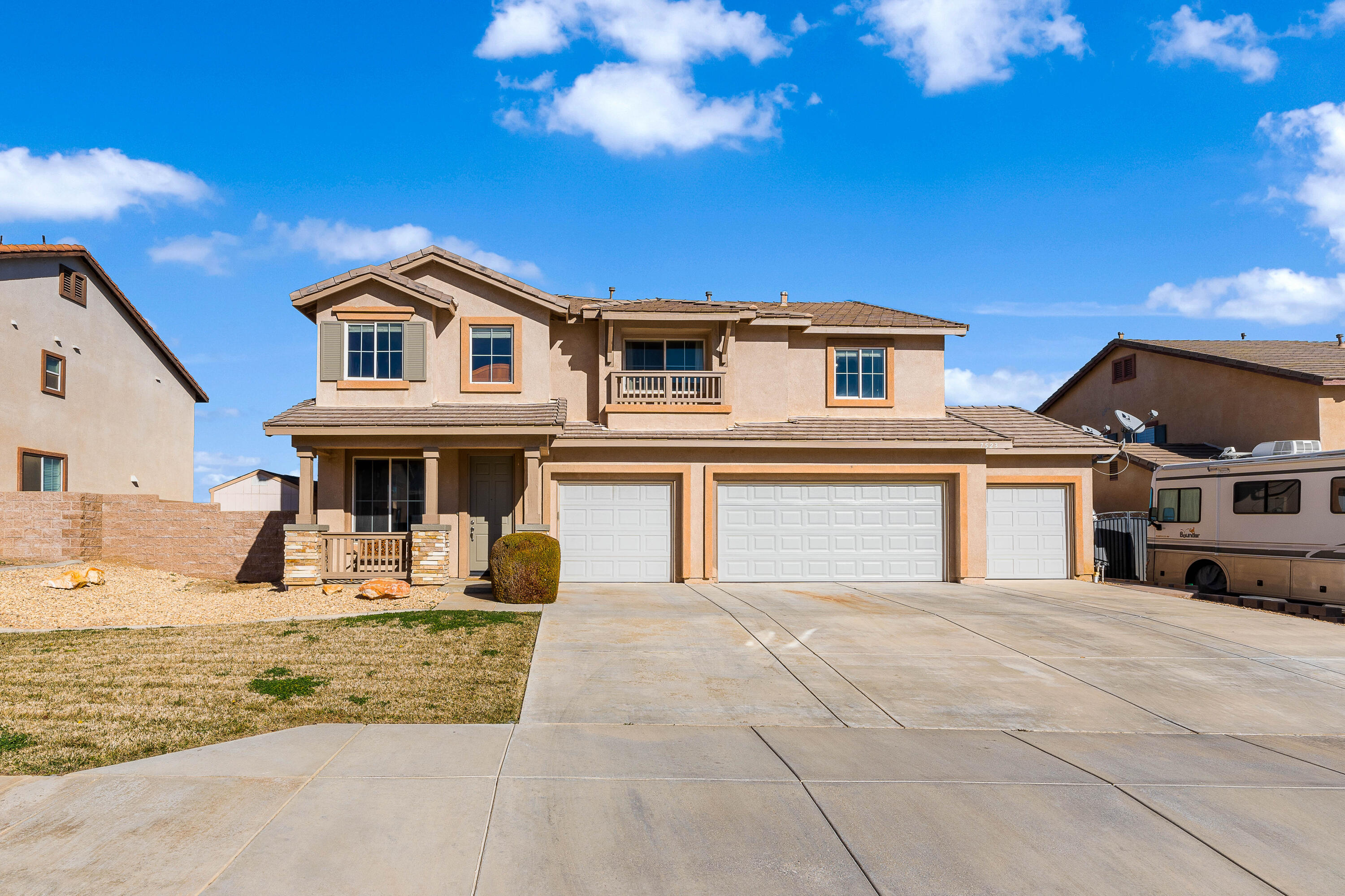 Ridgeview Dr-2