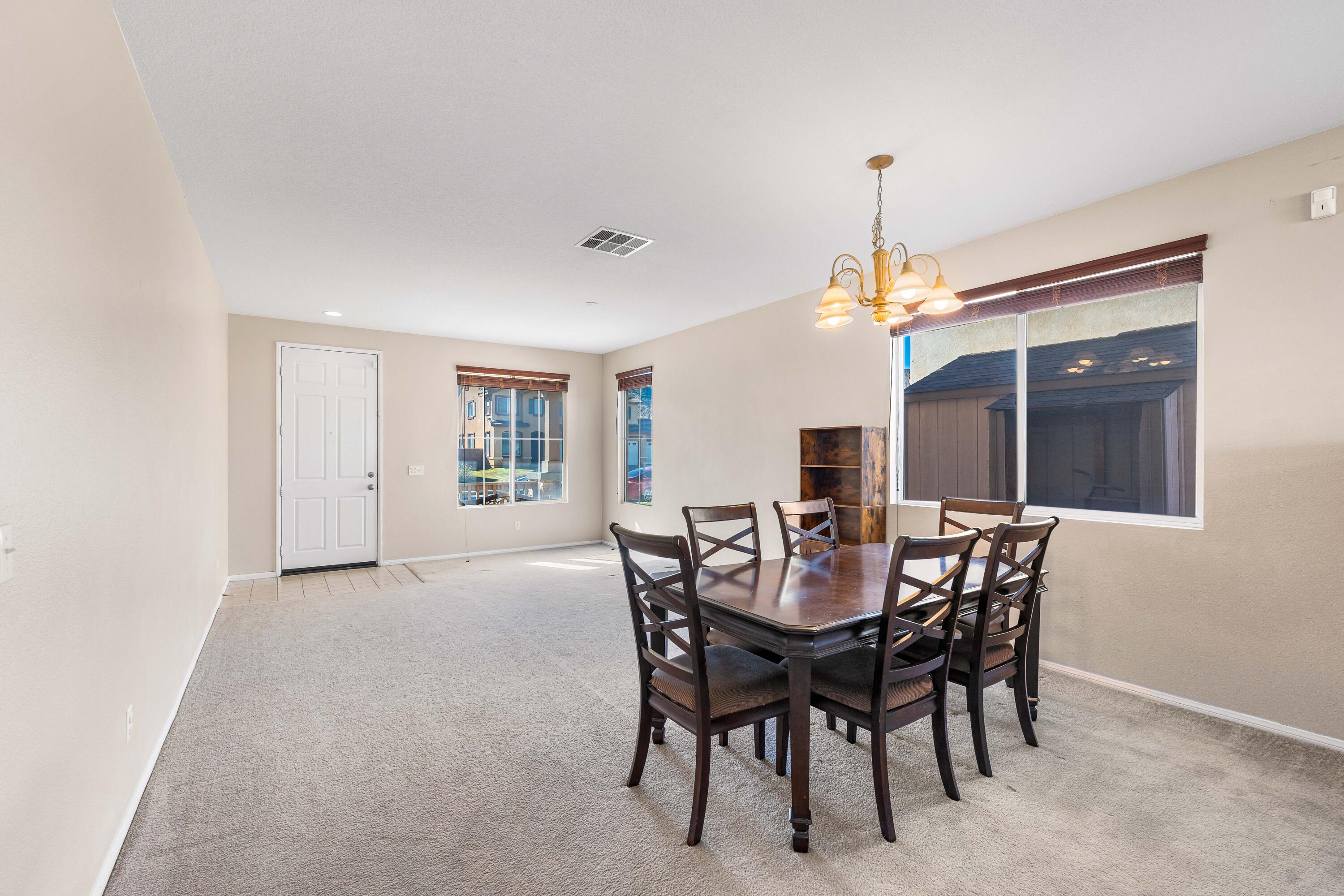 Ridgeview Dr-6