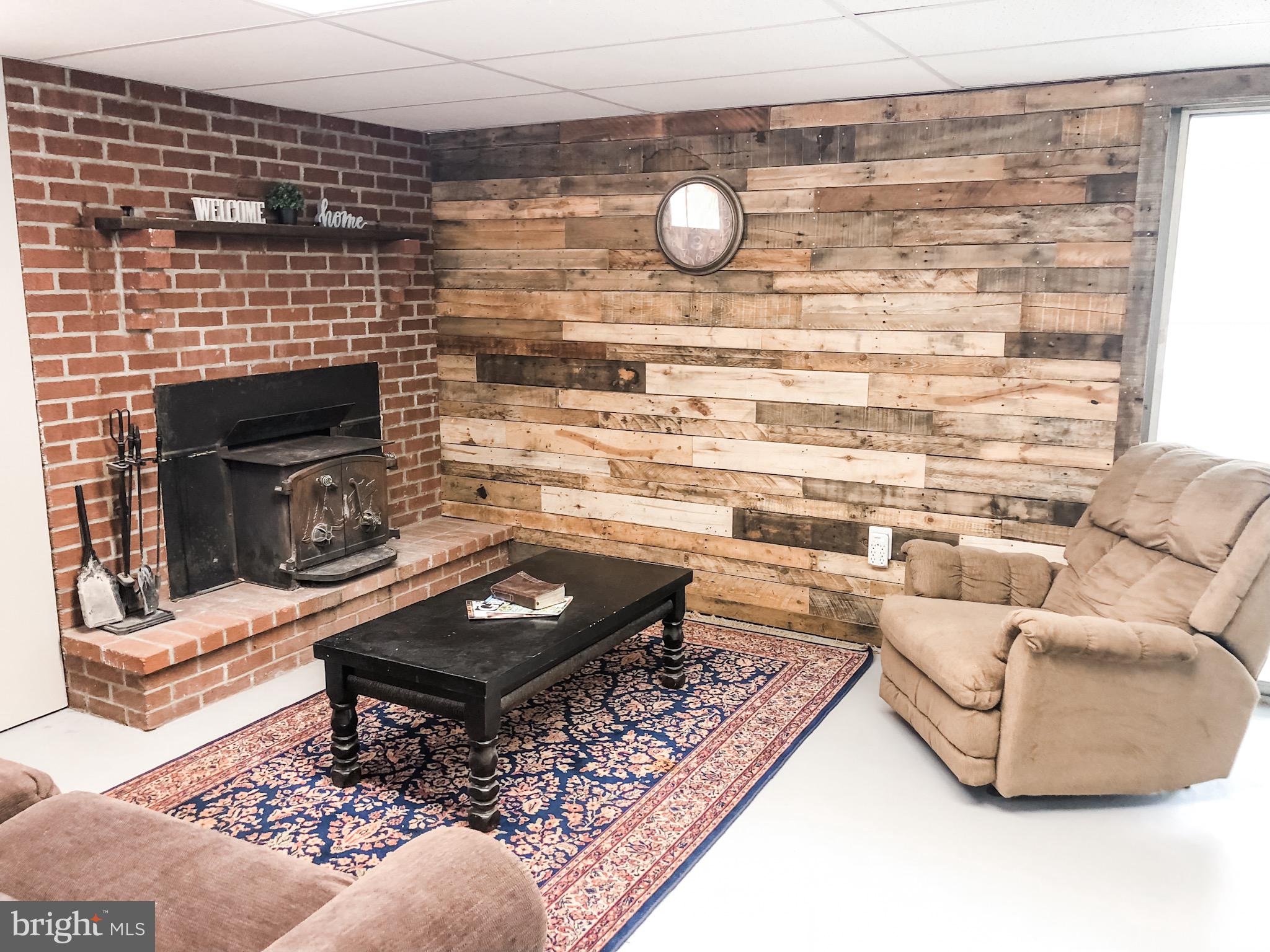732 Lucabaugh Mill Road Westminster, MD 21157 - Photo 4 of 82 Gallery Image 4