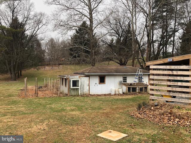 732 Lucabaugh Mill Road Westminster, MD 21157 - Photo 35 of 82 Chicken coop - Wood and tractor shed