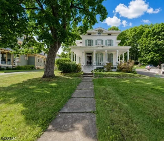 $789,900 | 56 West Main Street, Clinton, NJ 08809