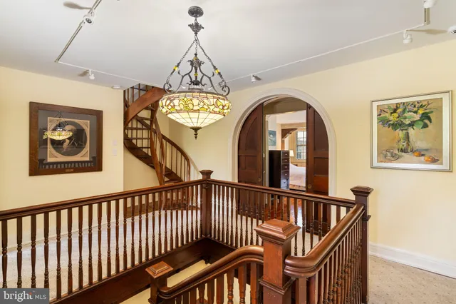 $995,000 | 401 East Evergreen Avenue, Philadelphia, PA 19118