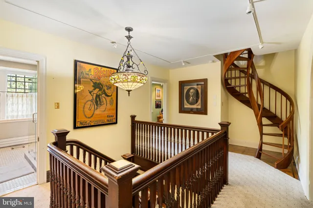 $995,000 | 401 East Evergreen Avenue, Philadelphia, PA 19118