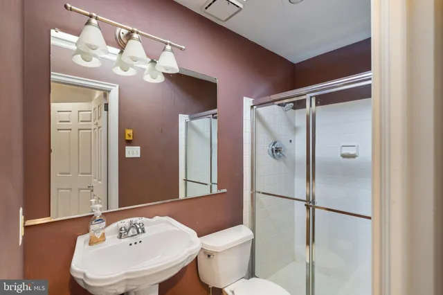 $995,000 | 401 East Evergreen Avenue, Philadelphia, PA 19118